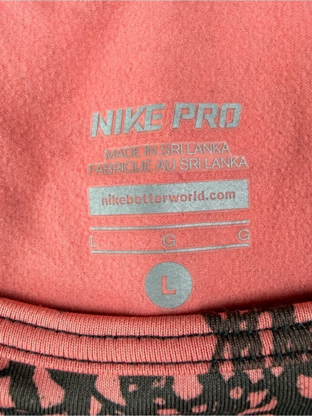 Nike Pro Dri-FIT Long-Slv Compression Top – Women’s Size L – Coral abstract